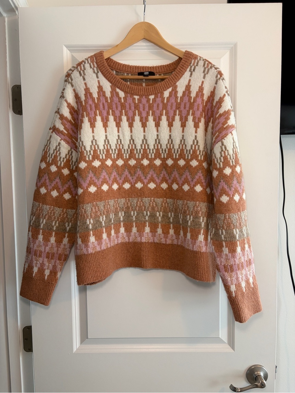 Frye | Classic Fair Isle Crewneck Mid-Heavy Weight Sweater - Cream/Brown/Pink